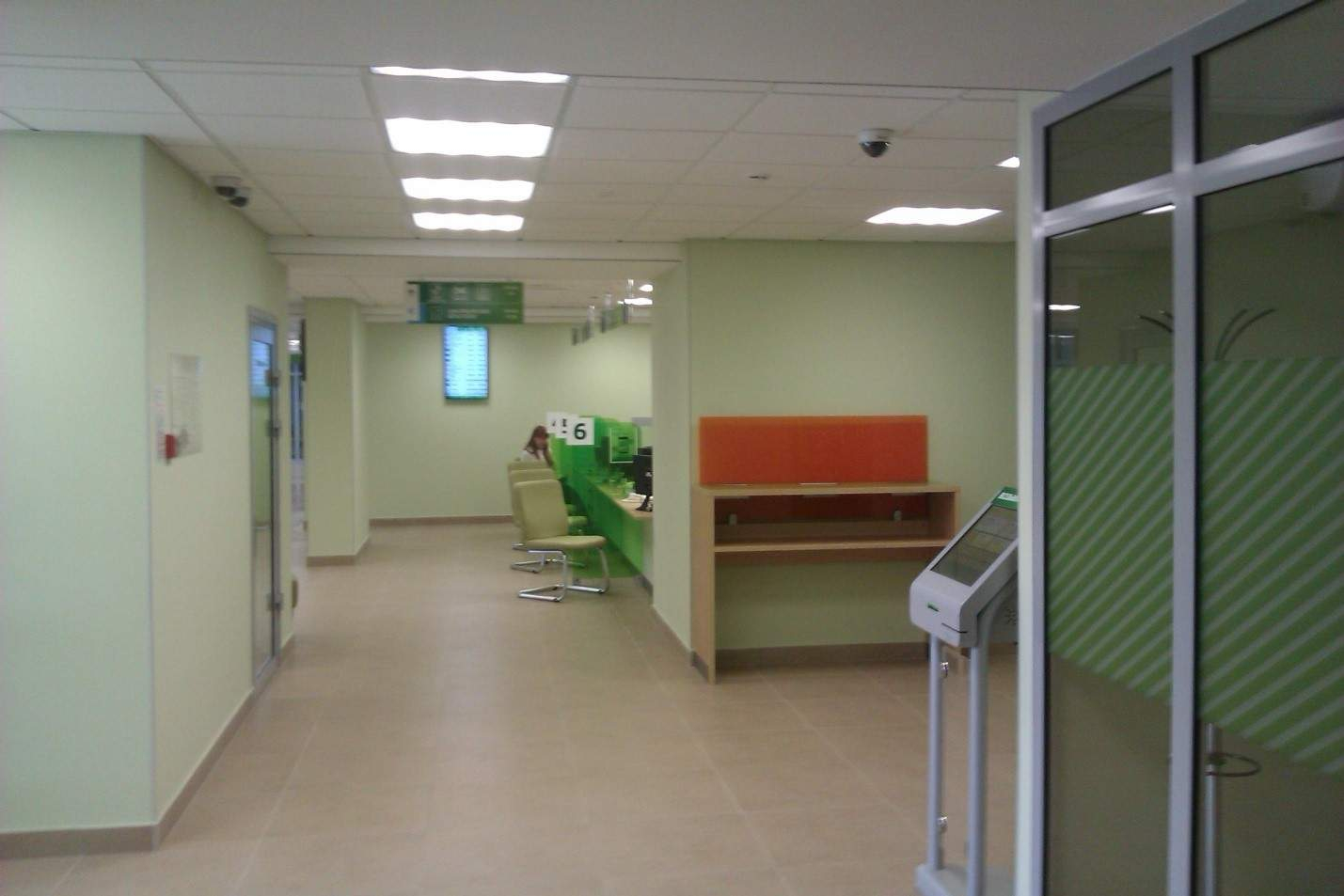 Сдам в аренду офис 596.5 м.кв.