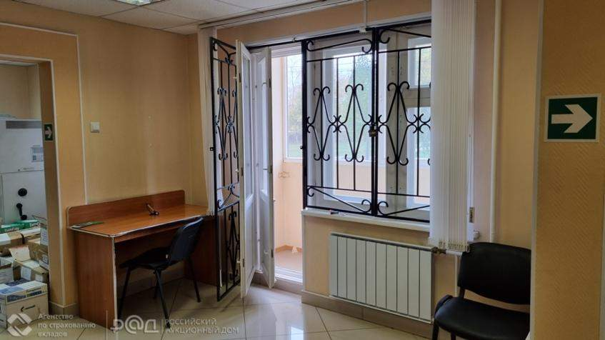 Продам офис 128.9 м.кв.