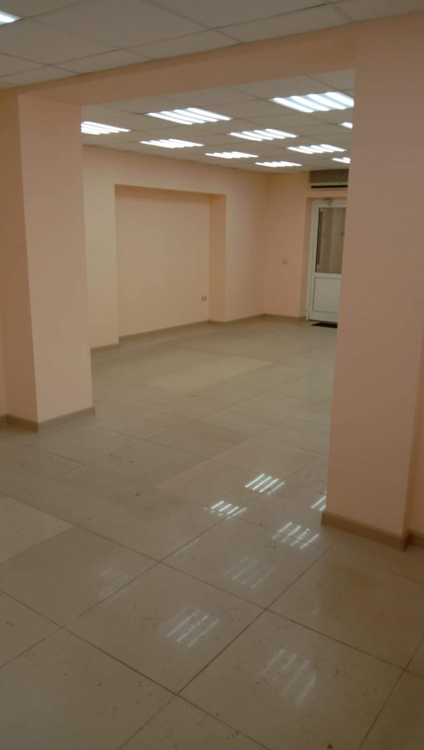 Продам офис 308 м.кв.