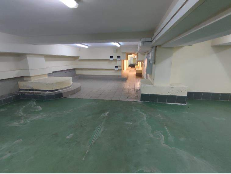 Продам офис 1269.5 м.кв.