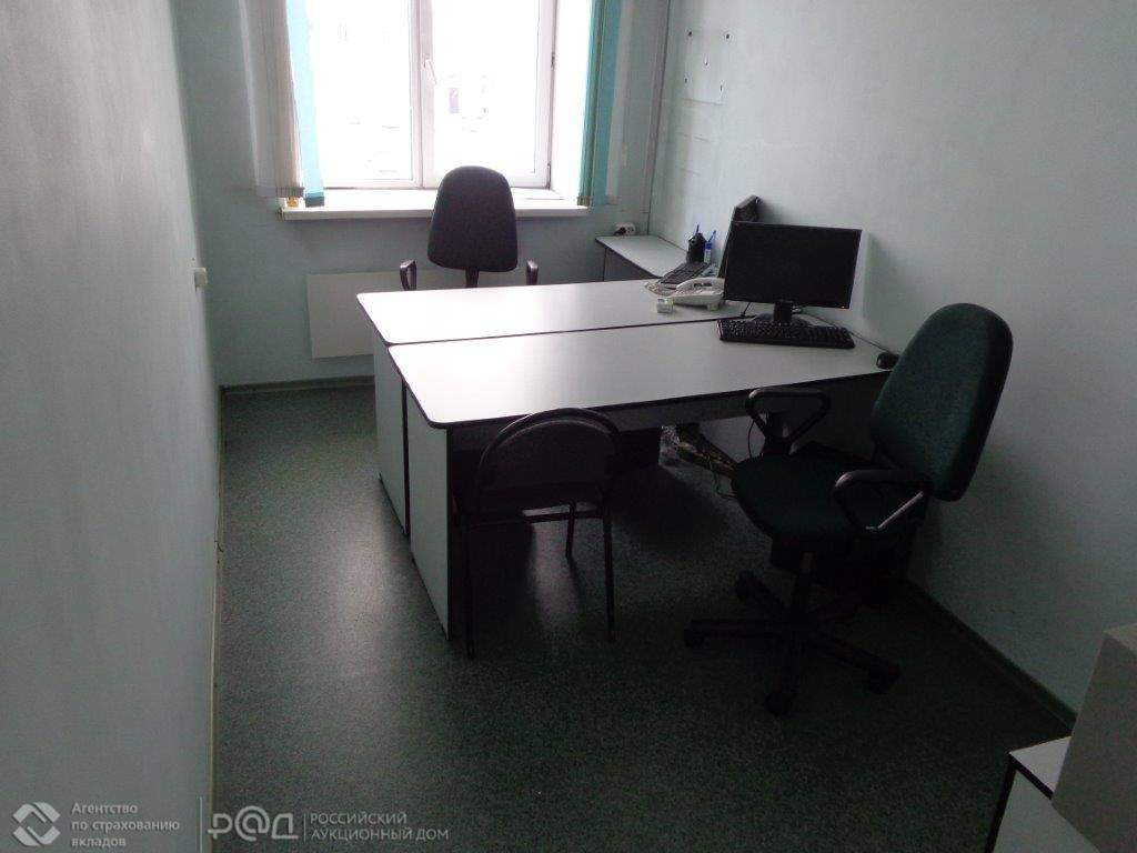 Продам офис 302.3 м.кв.