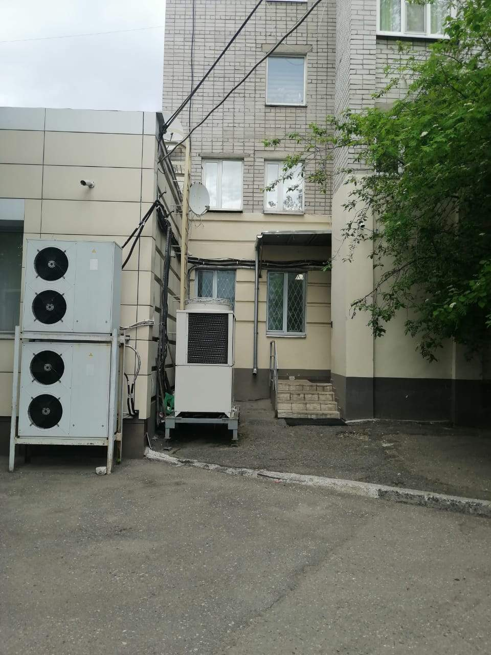 Продам офис 1269.5 м.кв.