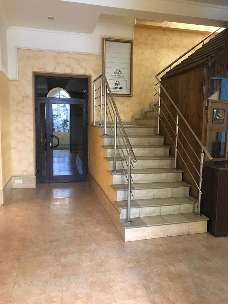 Продам офис 210 м.кв.