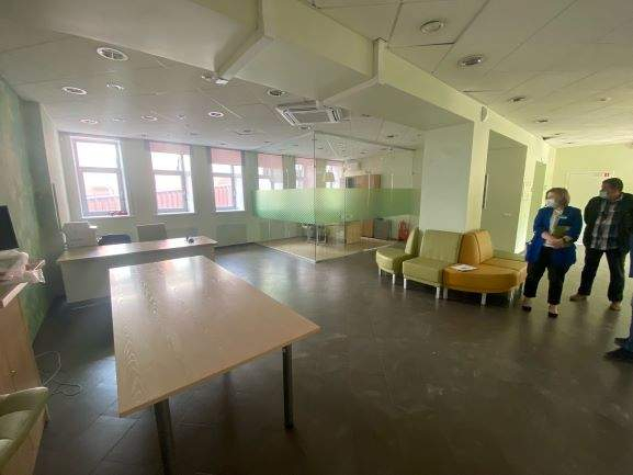 Продам офис 498.2 м.кв.