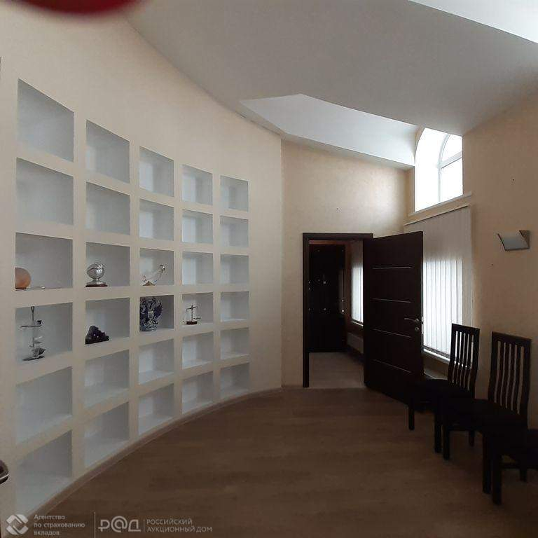 Продам офис 1072.4 м.кв.