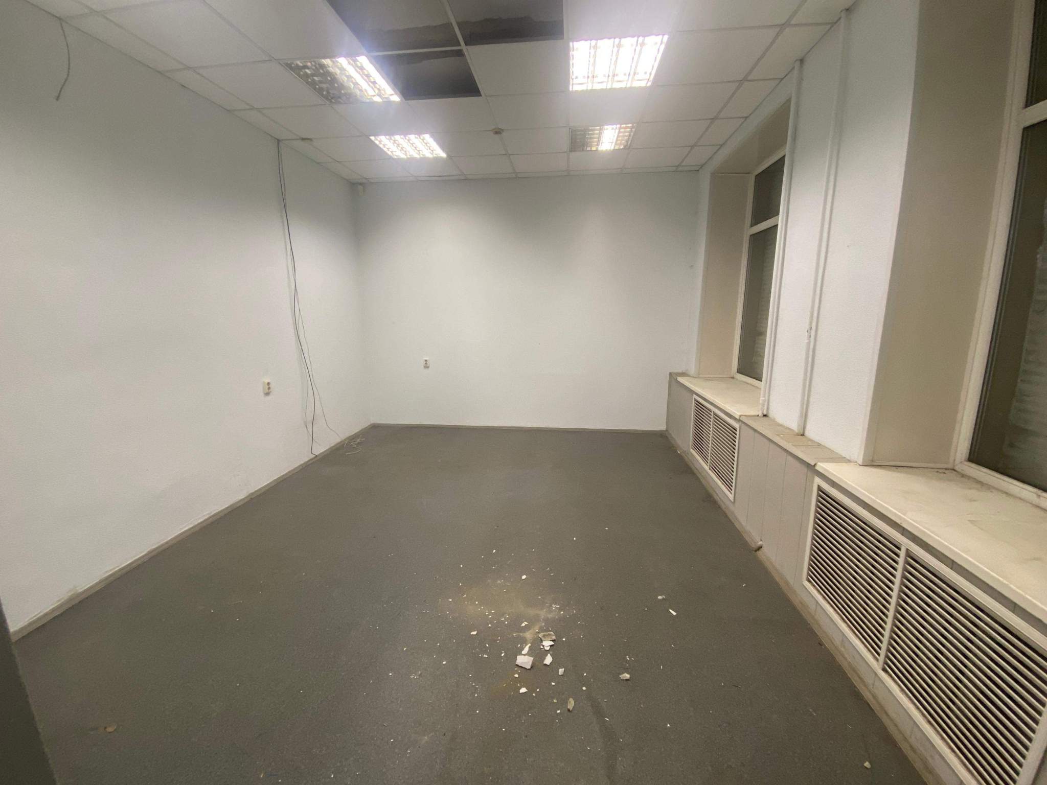 Продам офис 221.9 м.кв.