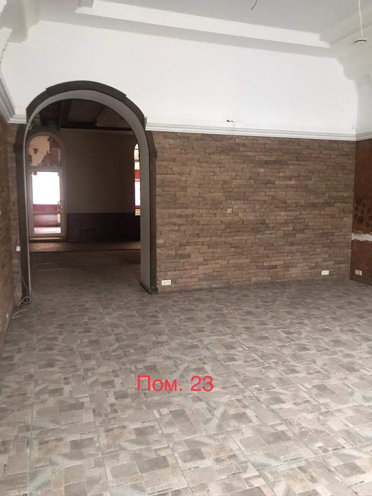 Продам офис 210 м.кв.