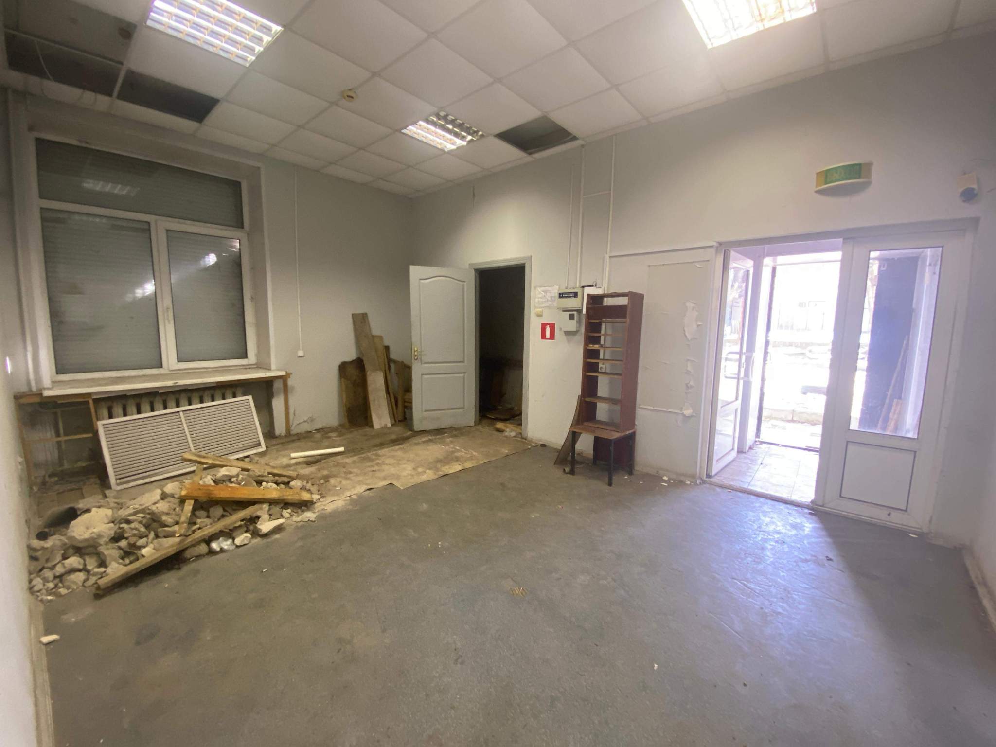 Продам офис 221.9 м.кв.