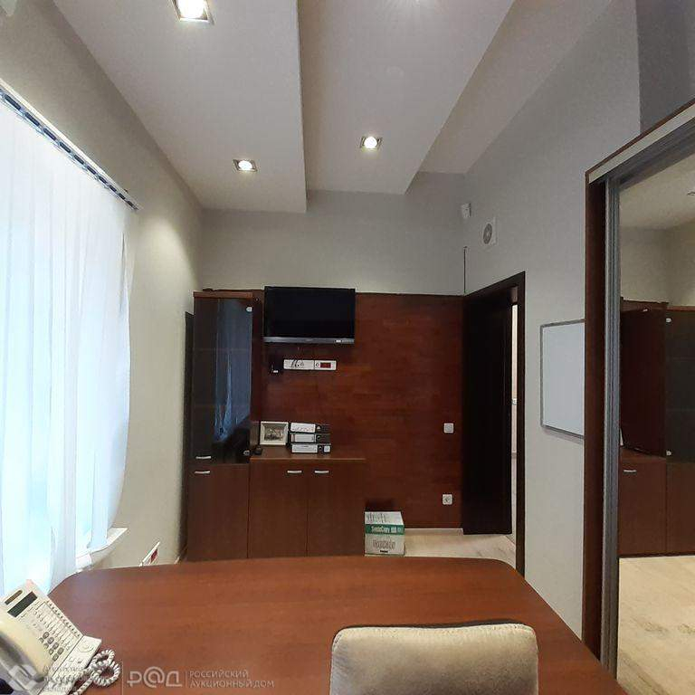 Продам офис 1072.4 м.кв.