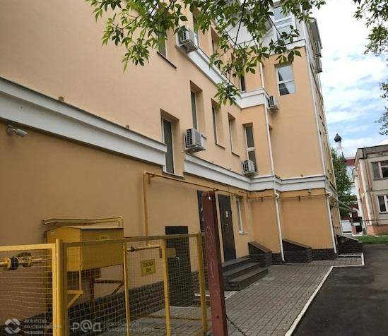 Продам офис 1301.8 м.кв.