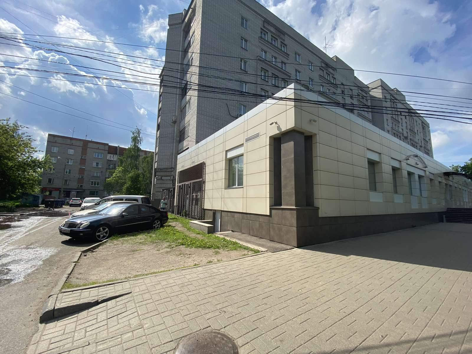 Продам офис 1777.3 м.кв.