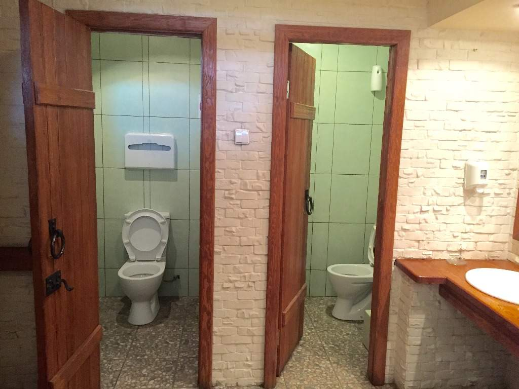 Продам недвижимость под общепит 327 м.кв.