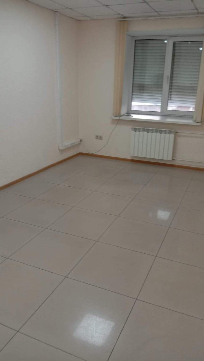 Продам офис 308 м.кв.