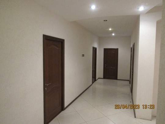 Продам офис 488.2 м.кв.