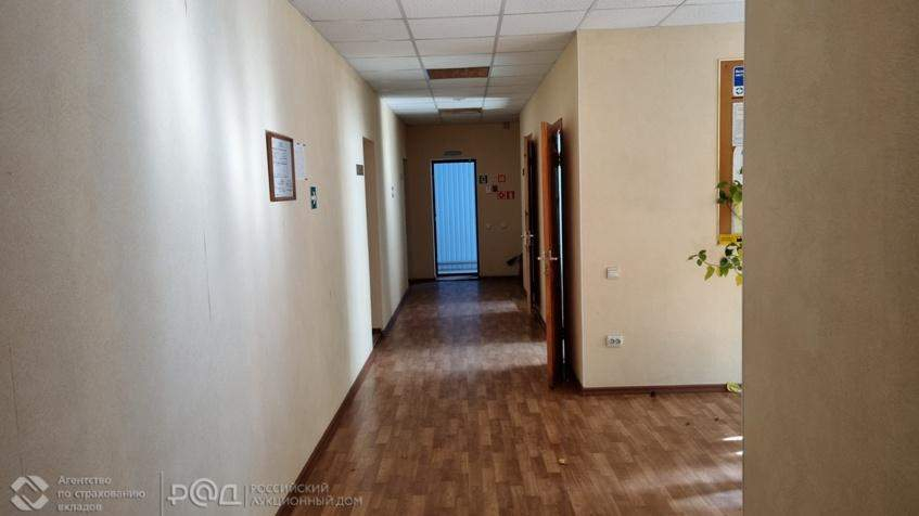 Продам торговое помещение 323 м.кв.