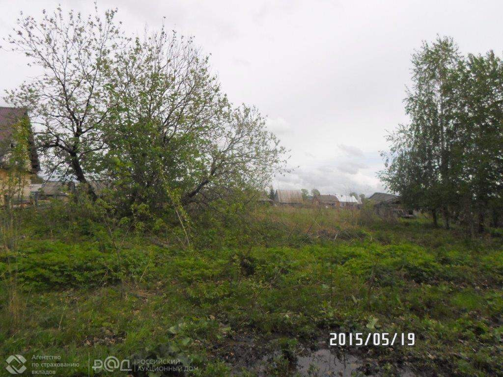 Продам земельный участок 1324 м.кв.