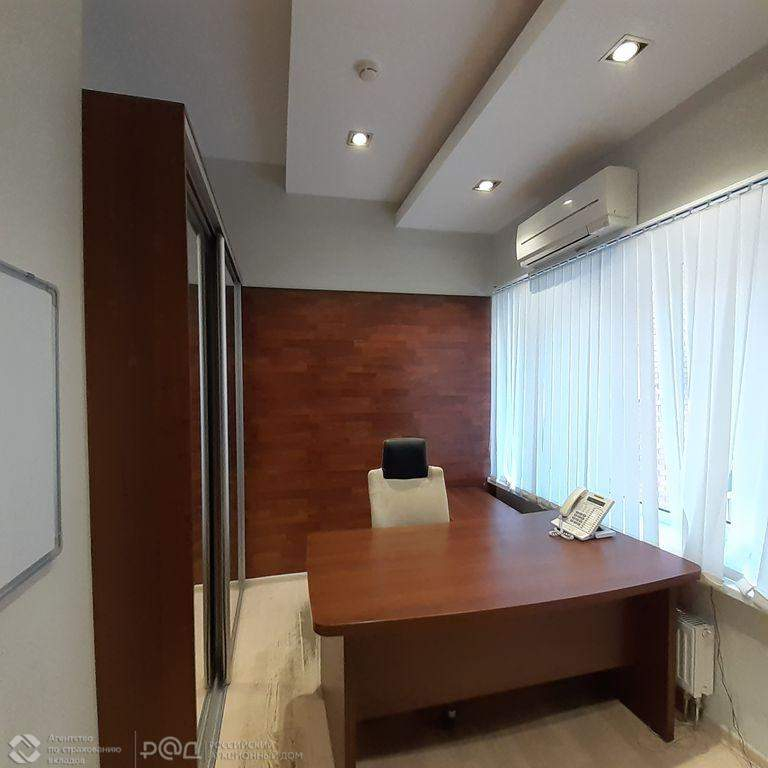 Продам офис 1072.4 м.кв.