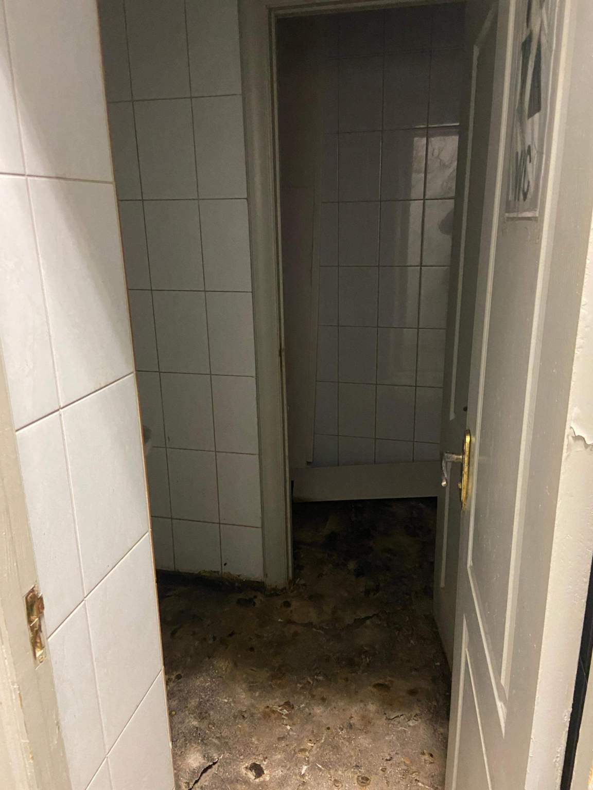 Продам офис 221.9 м.кв.