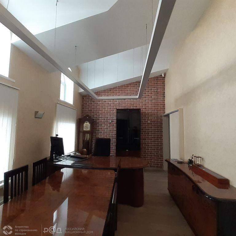 Продам офис 1072.4 м.кв.