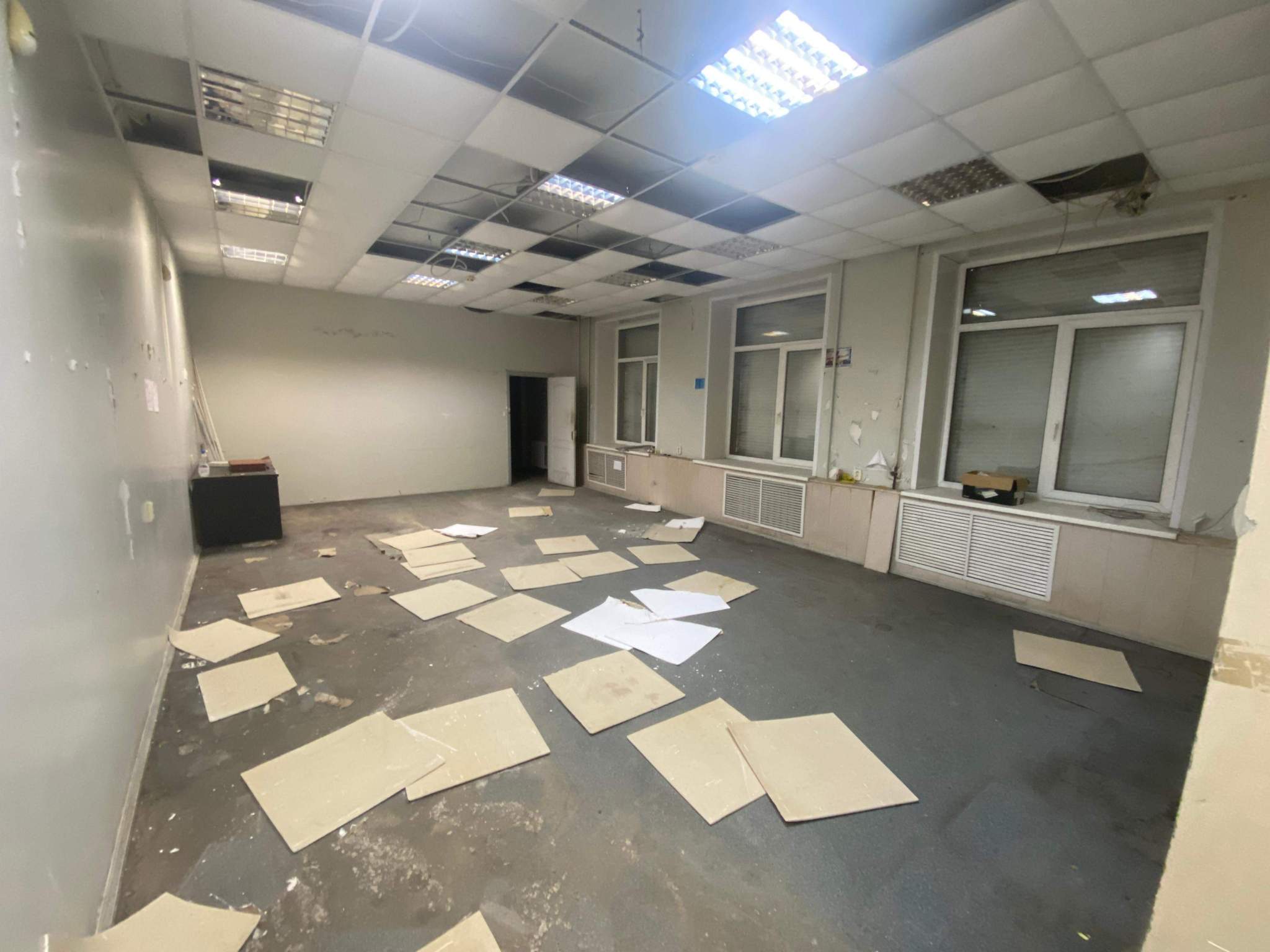 Продам офис 221.9 м.кв.