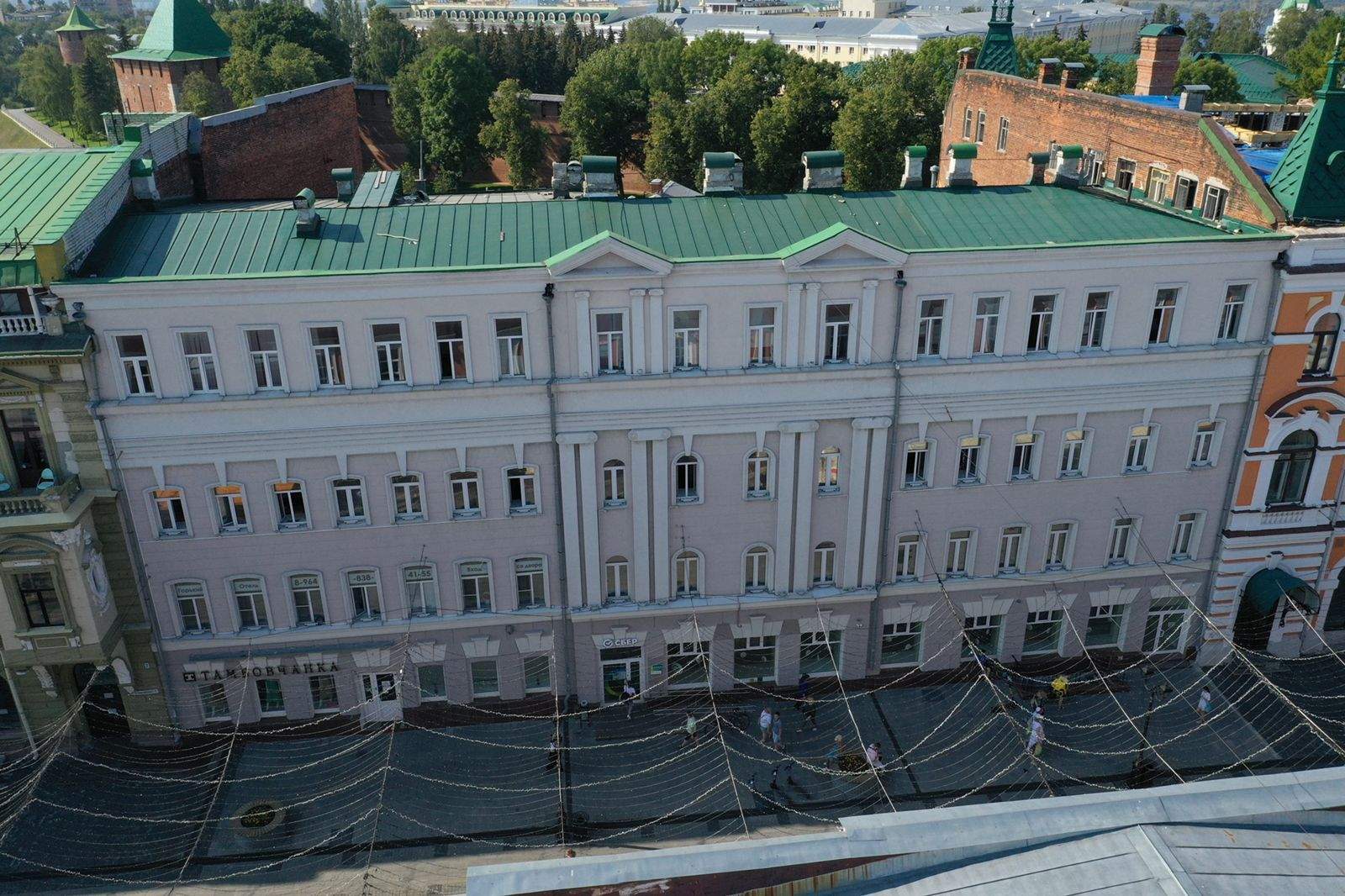 Продам офис 1351.9 м.кв.