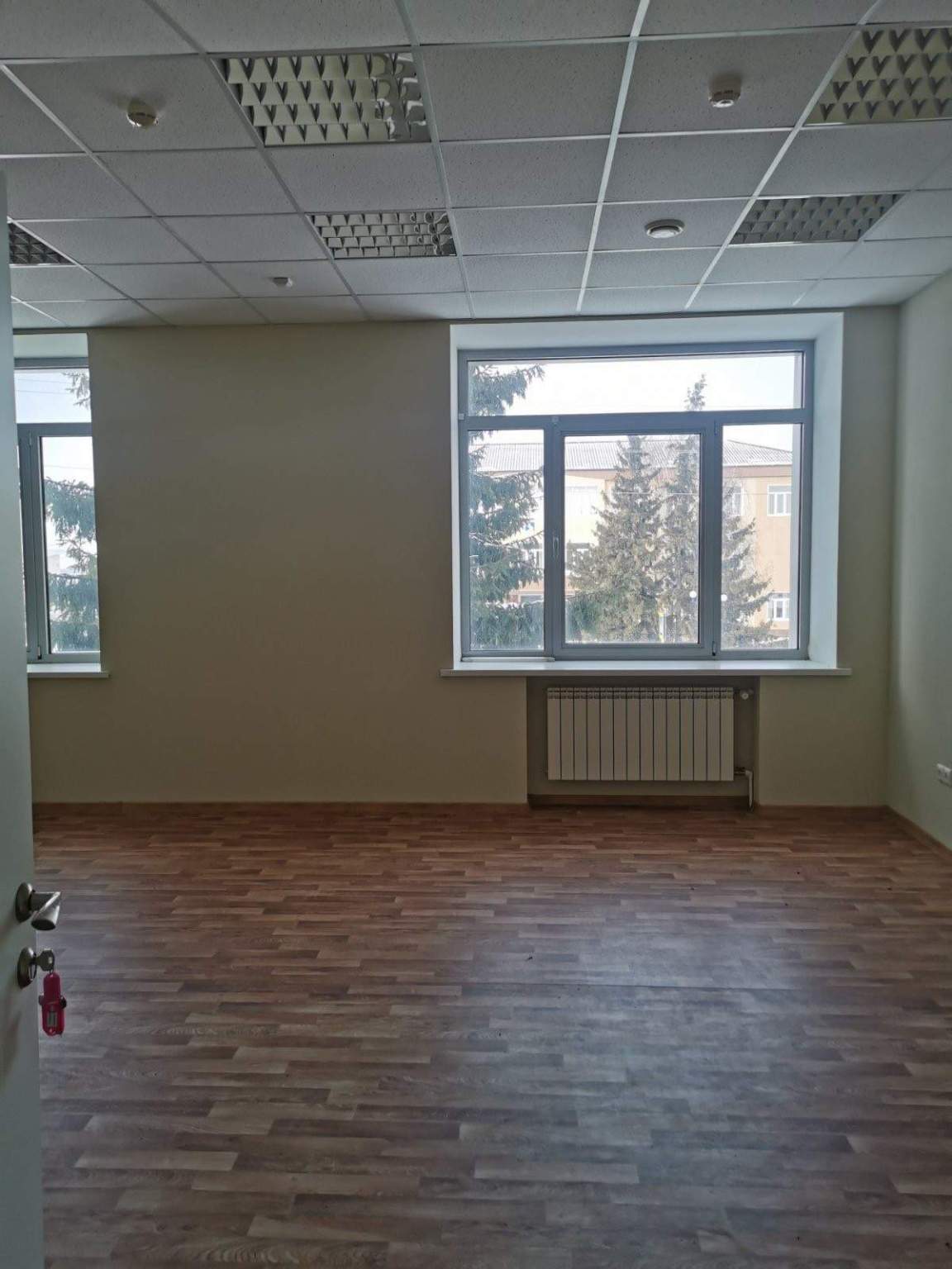 Сдам в аренду офис 46.6 м.кв.