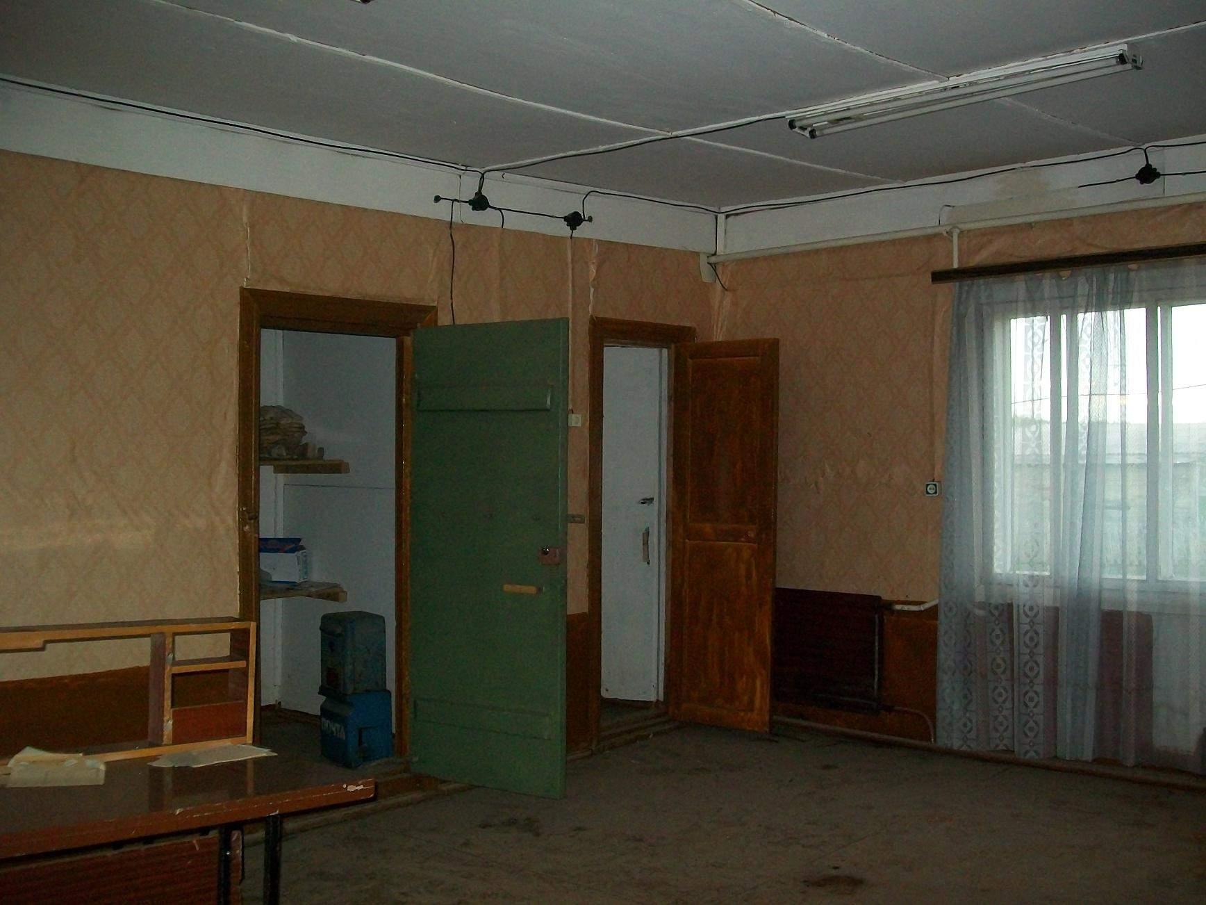 Продам торговое помещение 98 м.кв.