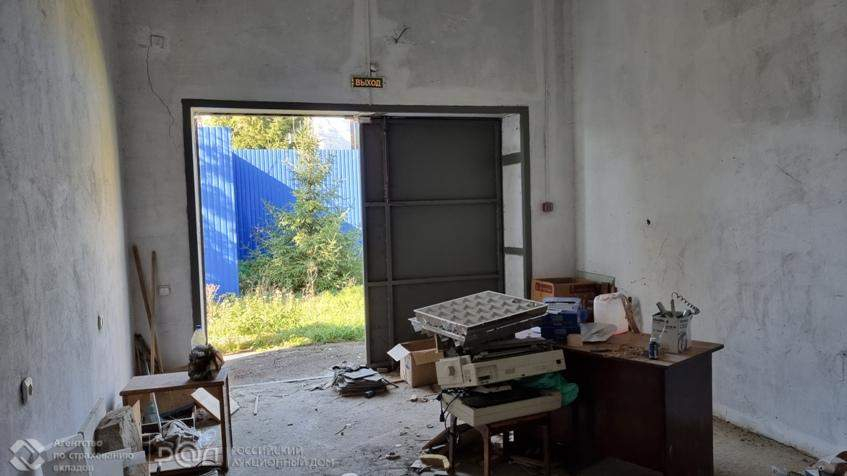 Продам торговое помещение 154.8 м.кв.