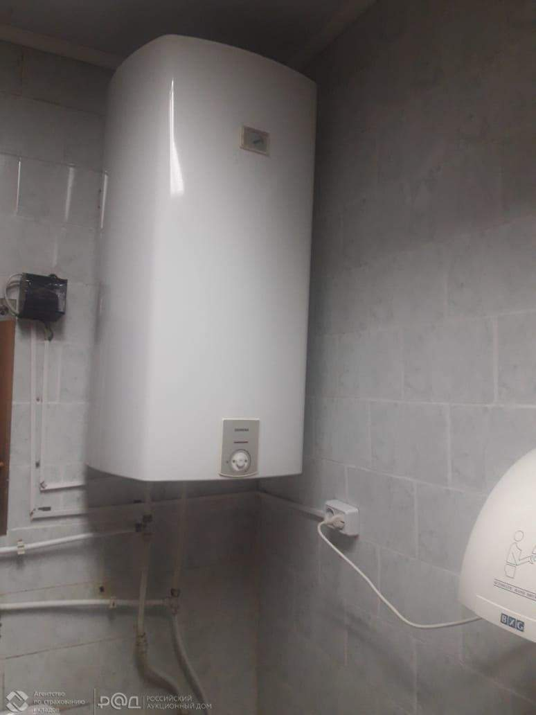 Продам торговое помещение 3310.7 м.кв.