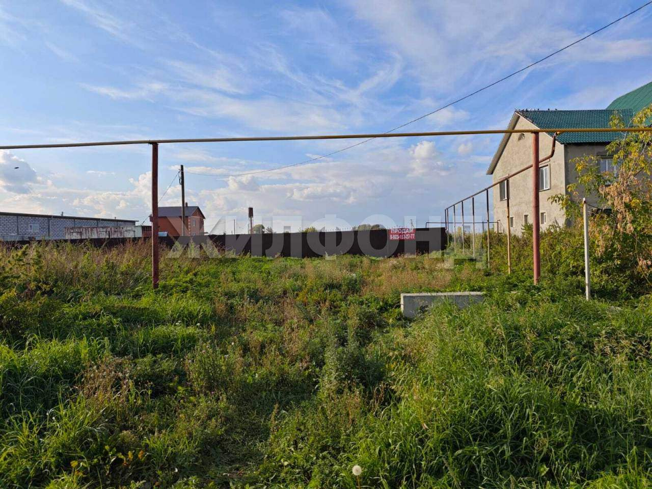 Продам земельный участок 3000 м.кв.