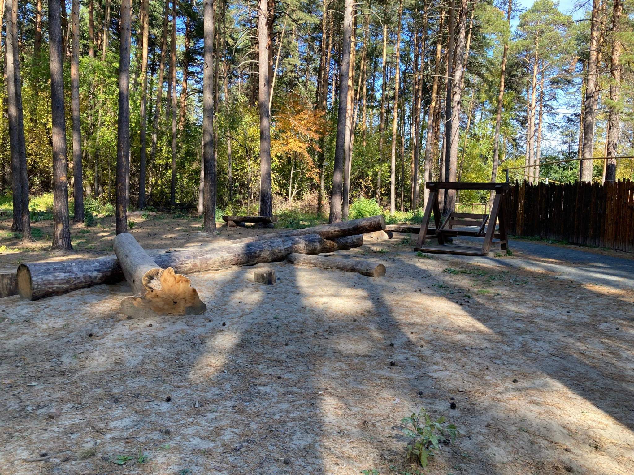 Продам торговое помещение 657.2 м.кв.