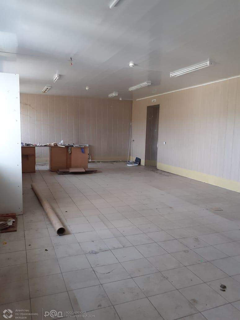 Продам торговое помещение 602.1 м.кв.