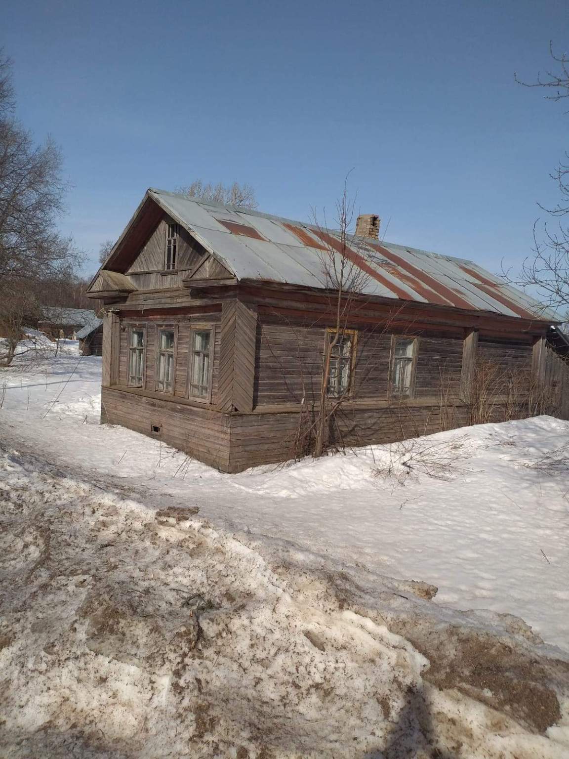 Продам торговое помещение 51.8 м.кв.