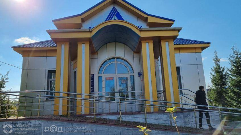 Продам торговое помещение 154.8 м.кв.