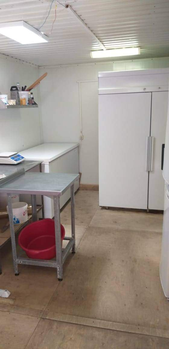 Продам торговое помещение 732 м.кв.