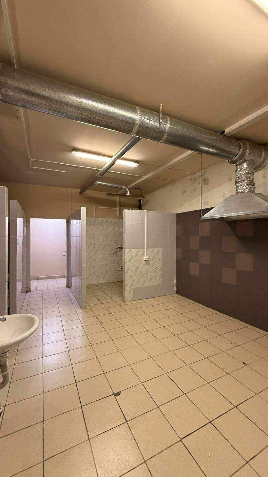 Продам помещение свободного назначения 406 м.кв.