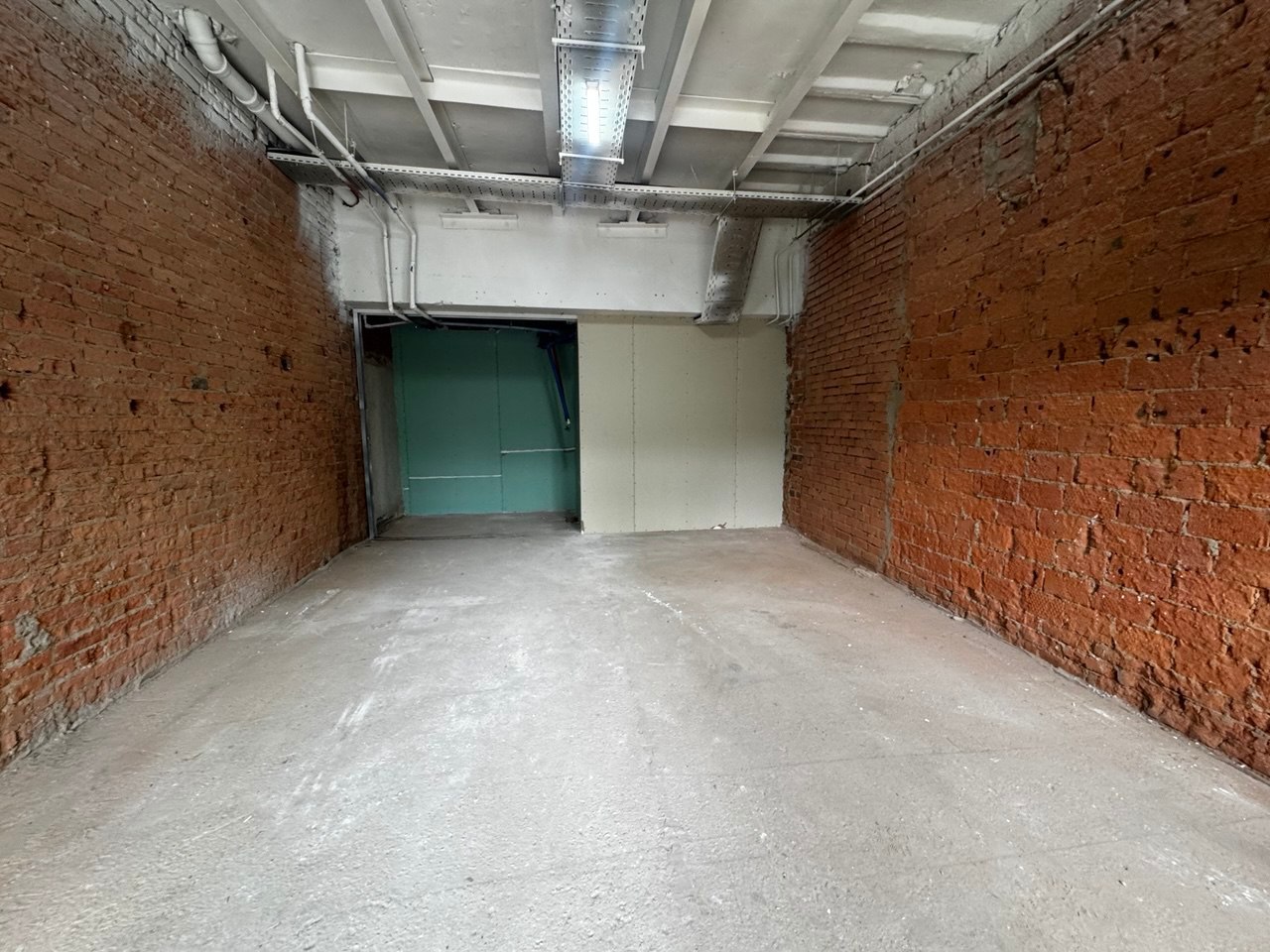 Продам помещение свободного назначения 32.4 м.кв.