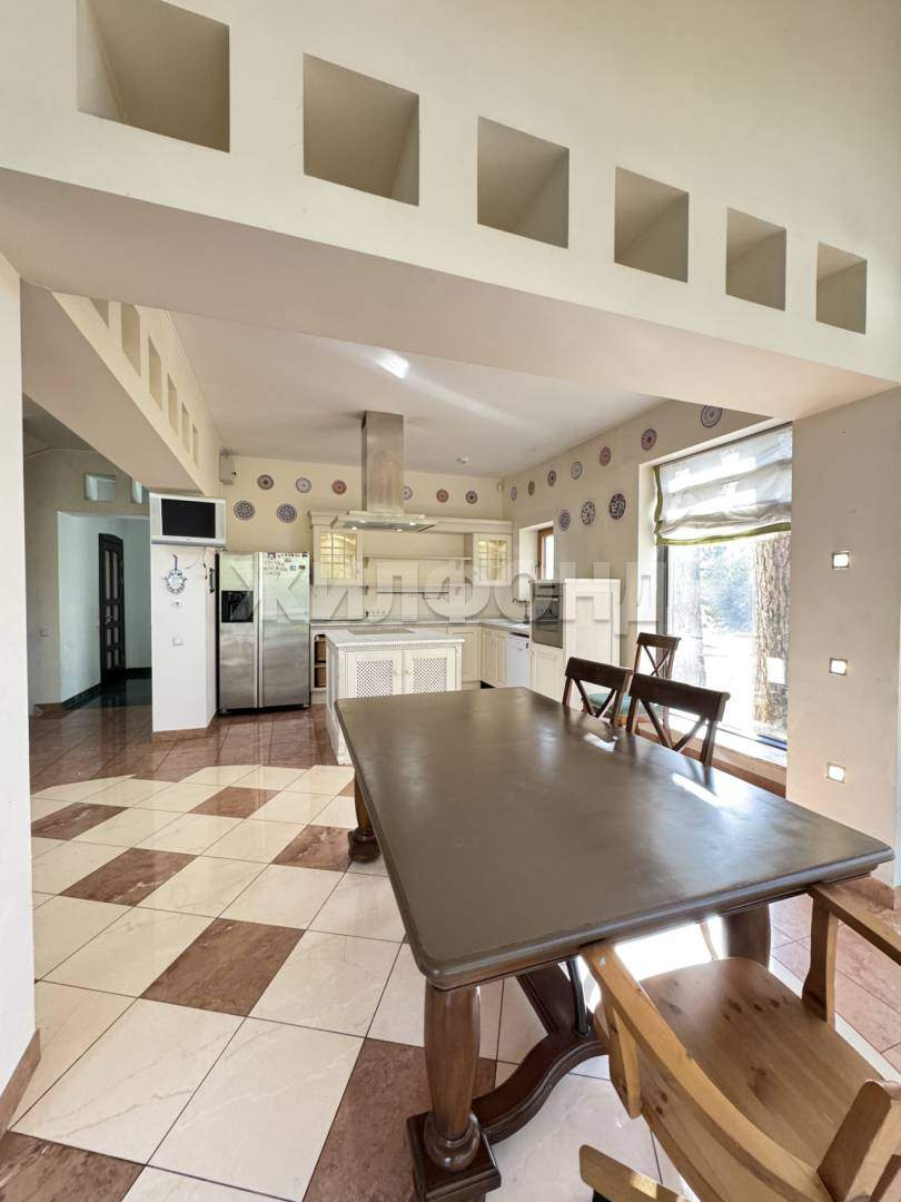 Дом на продажу в Красноярске, Лесная улица фото №9