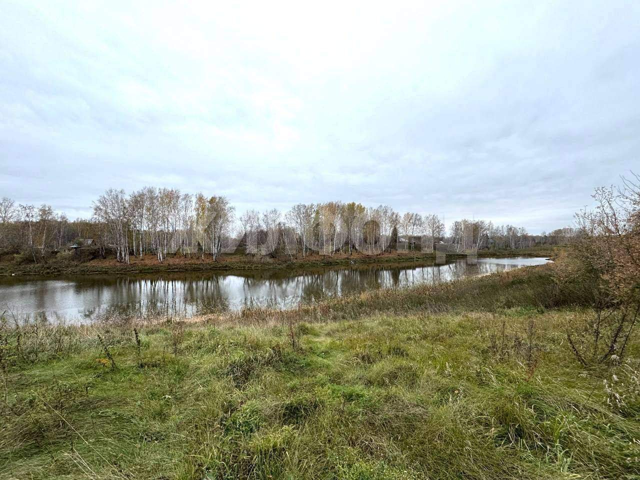 Продам земельный участок 950 м.кв.