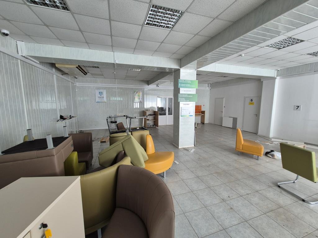 Продам помещение свободного назначения 305.2 м.кв.