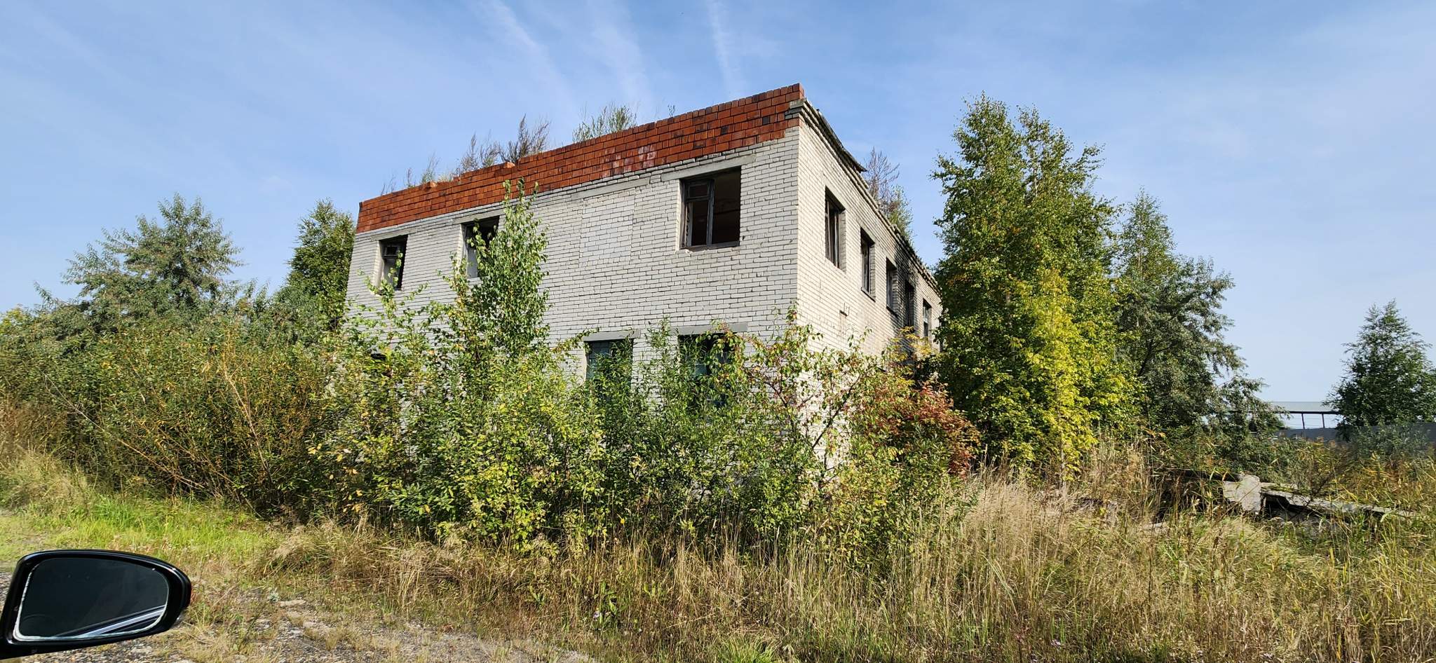 Продам торговое помещение 4945 м.кв.