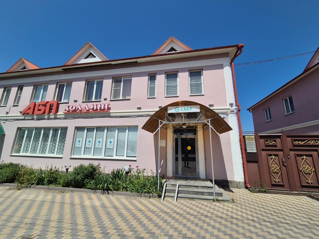 Продам помещение свободного назначения 305.2 м.кв.