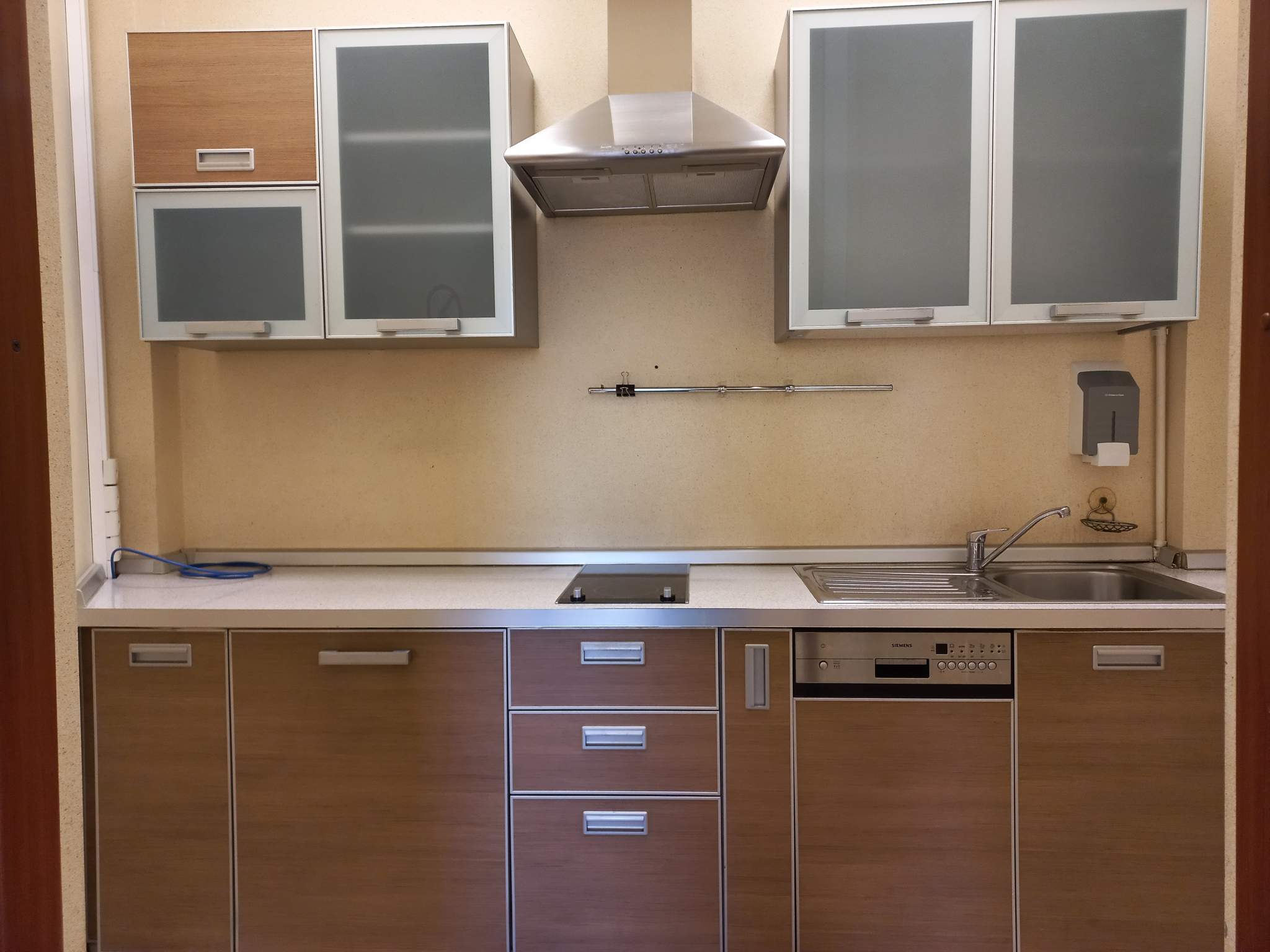 Сдам в аренду офис 196 м.кв.