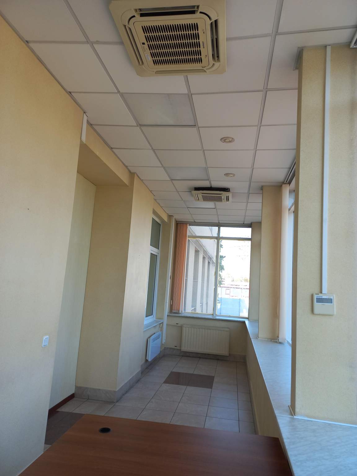 Сдам в аренду офис 196 м.кв.