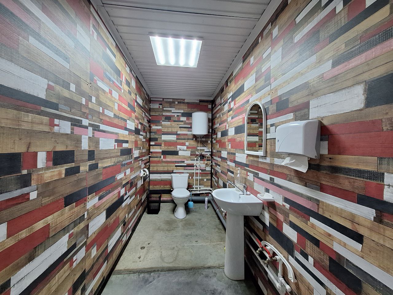 Сдам в аренду помещение свободного назначения 1550 м.кв.