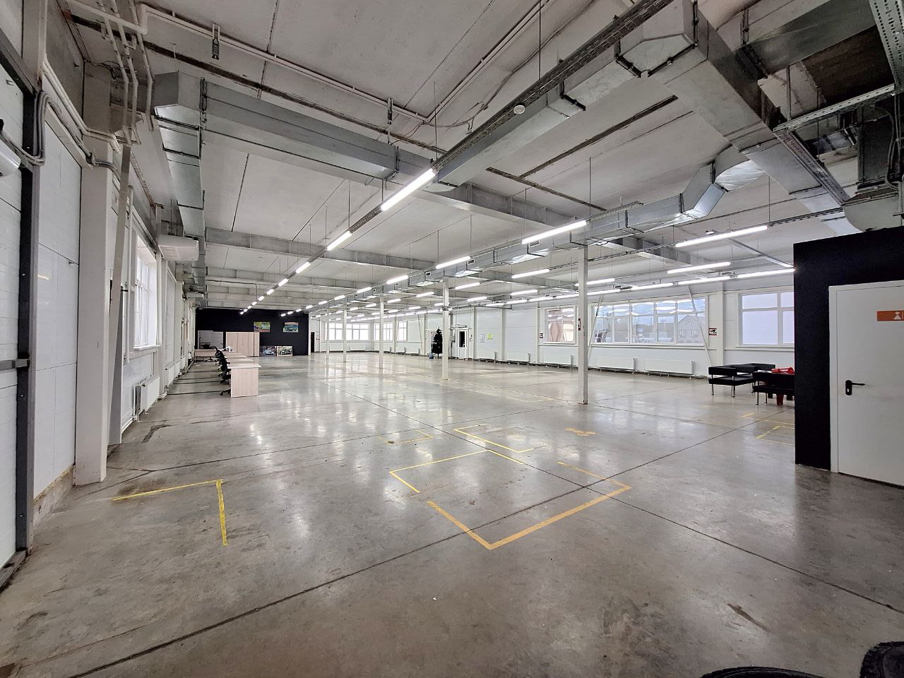 Сдам в аренду помещение свободного назначения 1550 м.кв.