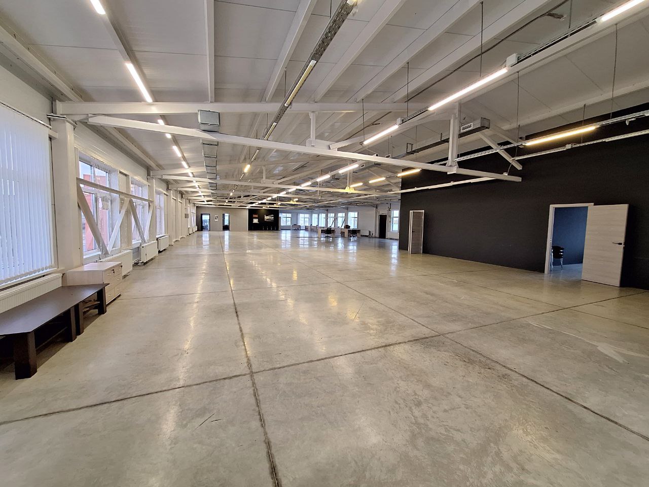 Сдам в аренду помещение свободного назначения 1550 м.кв.