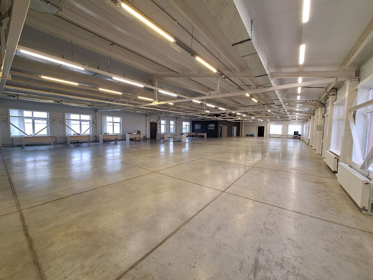 Сдам в аренду помещение свободного назначения 1550 м.кв.