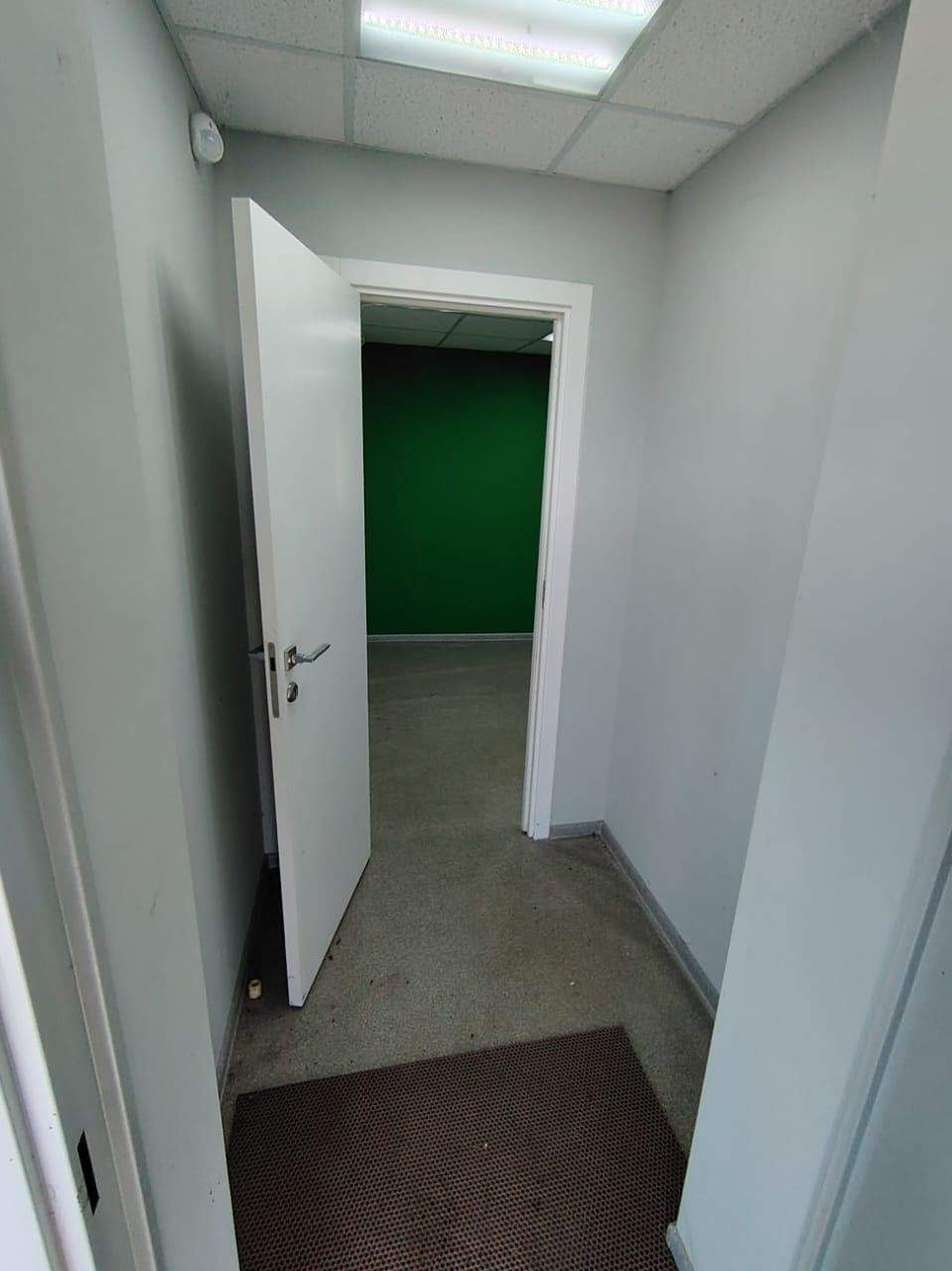 Фото: Продажа офиса 149.1 м2 test