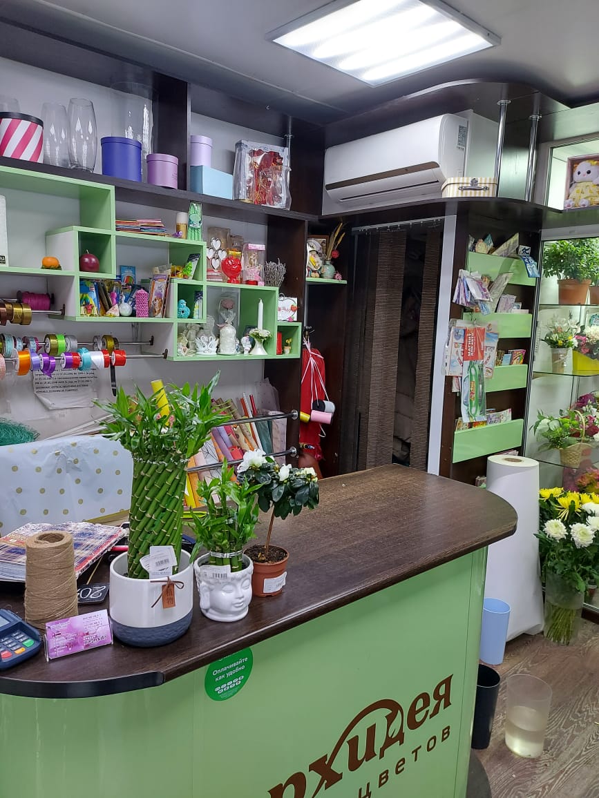 Торговая площадь на продажу в Белокурихе, Академика Мясникова улица, 10а фото №2